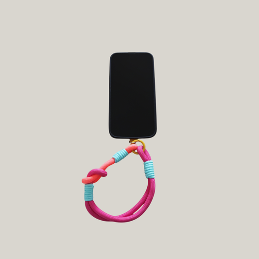 Dragonne Mia - Paula Paris